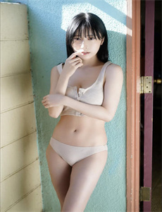 掀起美女裙子